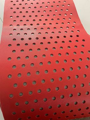 Băng tải pvc xăng dầu bóng mịn với hoa văn khác nhau
