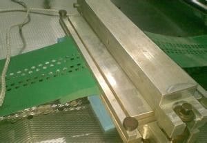 Tiếng ồn thấp PVC Băng tải màu sắc khác nhau Anti - Static Wtih lỗ đột